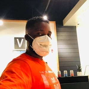 Meet your Posher, Charly